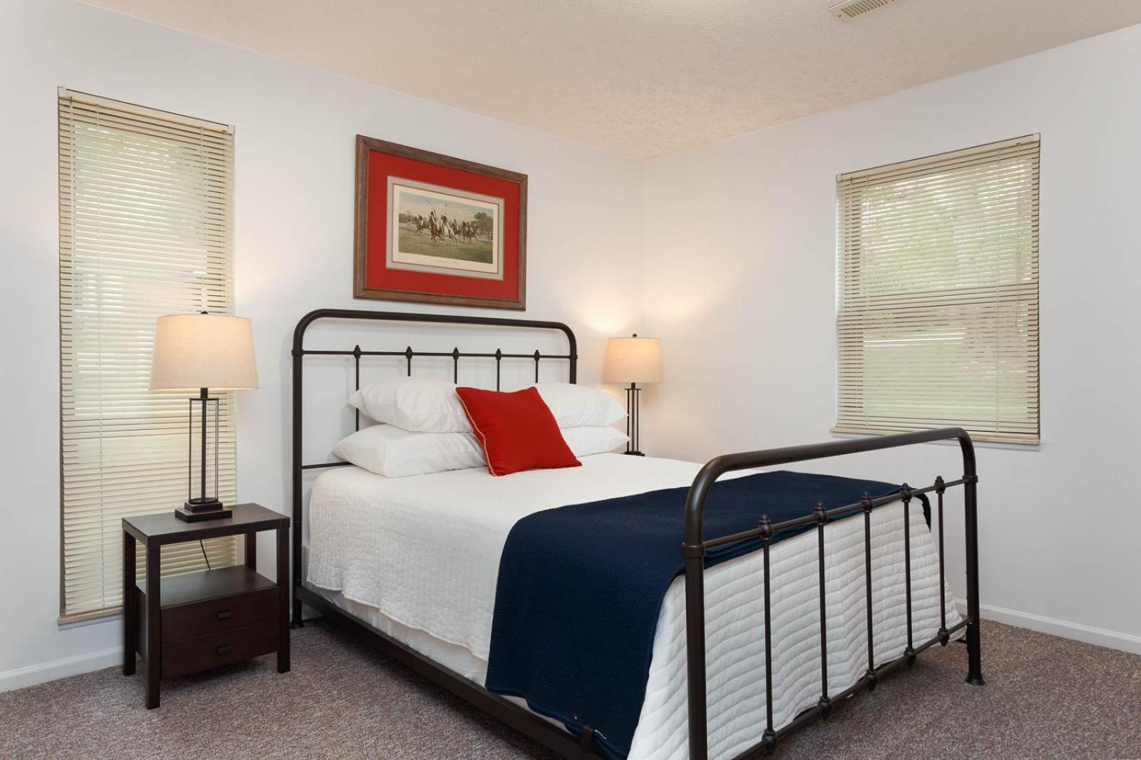 Апартаменты Hendo Hideaway A 2Bed/1Bath Хендерсонвилл Экстерьер фото